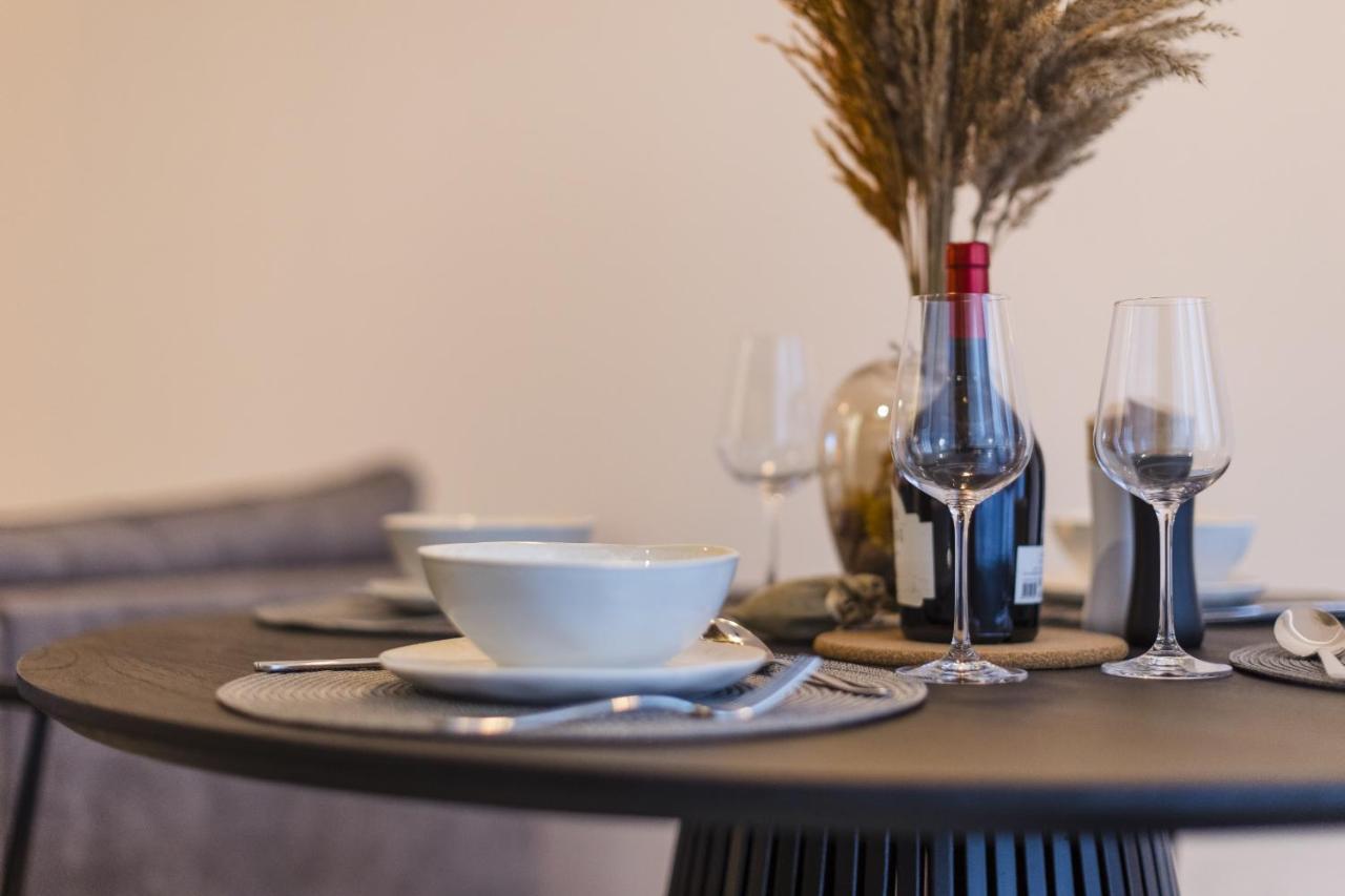 Apartment Near Iulius Mall With Balcony & Private Parking 蒂米什瓦拉 外观 照片